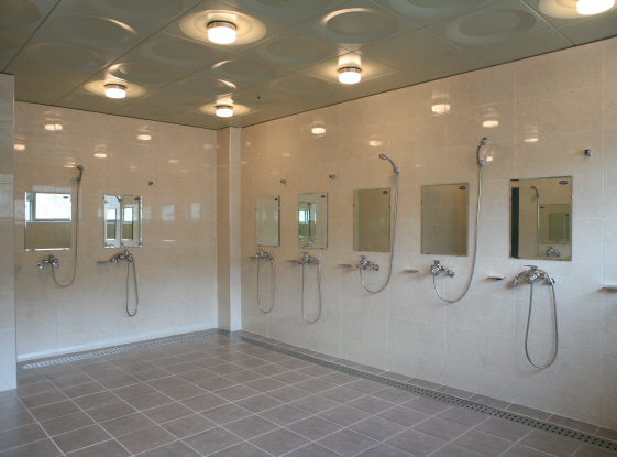 대천수련원(본관) 샤워장 및 세면실