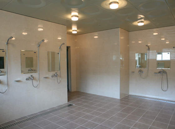 대천수련원(본관) 샤워장 및 세면실